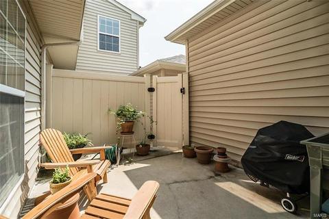 219 Coachgate Ln, Ballwin, MO 63021 photo 20