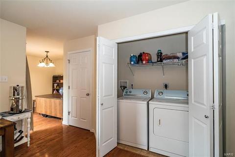 219 Coachgate Ln, Ballwin, MO 63021 photo 16