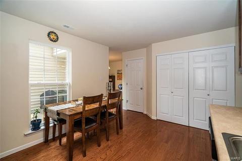 219 Coachgate Ln, Ballwin, MO 63021 photo 14