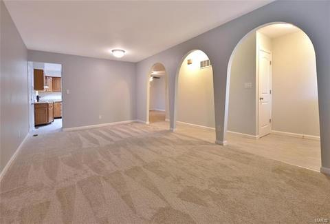 336 New Ballwin Rd, Ballwin, MO 63021 photo 5