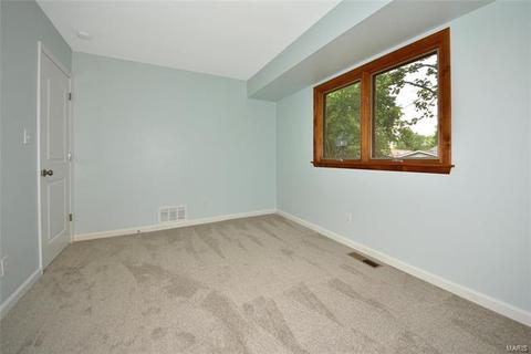 336 New Ballwin Rd, Ballwin, MO 63021 photo 19