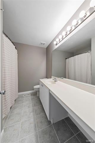 5595 Hennsley Cir, Weldon Spring, MO 63304 photo 29