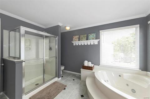 5595 Hennsley Cir, Weldon Spring, MO 63304 photo 23