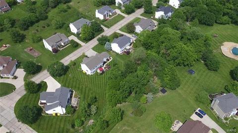 5595 Hennsley Cir, Weldon Spring, MO 63304 photo 38