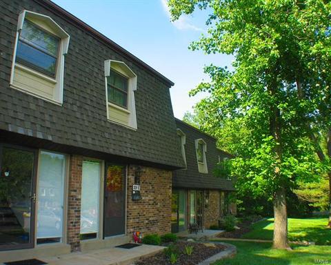 201 Braeshire #E, Ballwin, MO 63021 photo 9