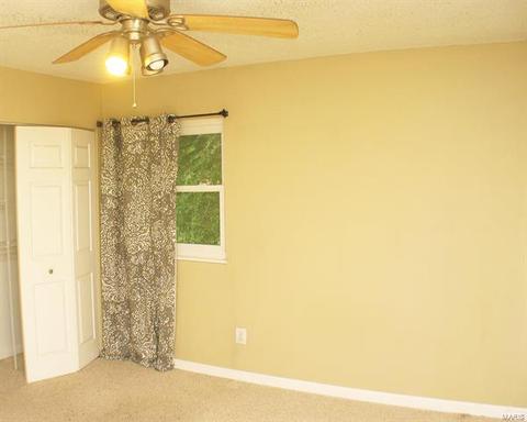 201 Braeshire #E, Ballwin, MO 63021 photo 3