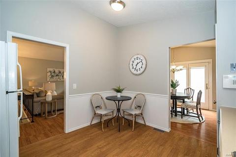 523 Shepards Xing, Ballwin, MO 63021 photo 8
