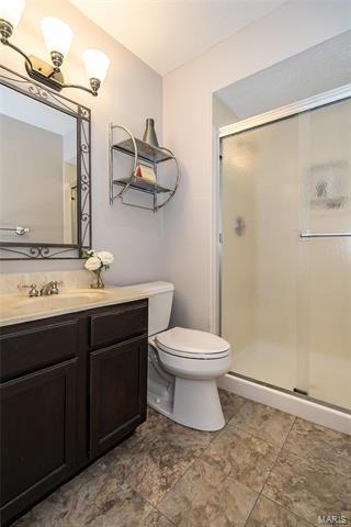 523 Shepards Xing, Ballwin, MO 63021 photo 15