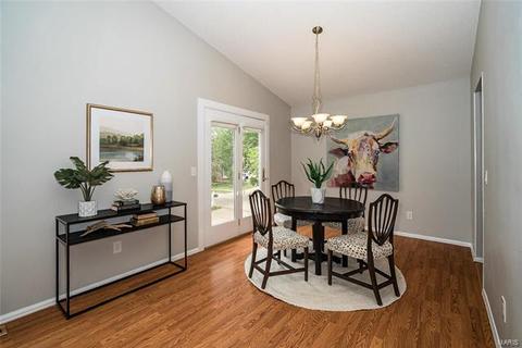 523 Shepards Xing, Ballwin, MO 63021 photo 7