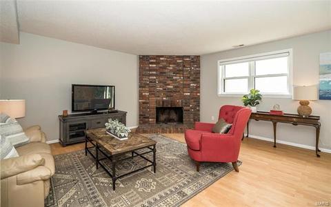 523 Shepards Xing, Ballwin, MO 63021 photo 17