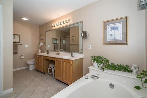 346 Gateford Dr, Ballwin, MO 63021 photo 17