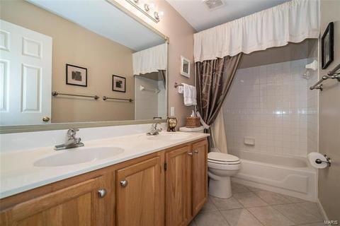 346 Gateford Dr, Ballwin, MO 63021 photo 20
