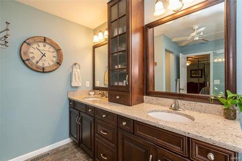 219 Arbor Trails Dr, Ballwin, MO 63021 photo 23