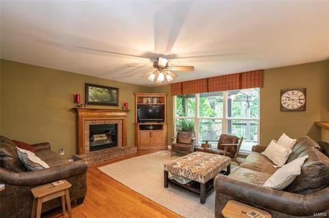 219 Arbor Trails Dr, Ballwin, MO 63021 photo 10