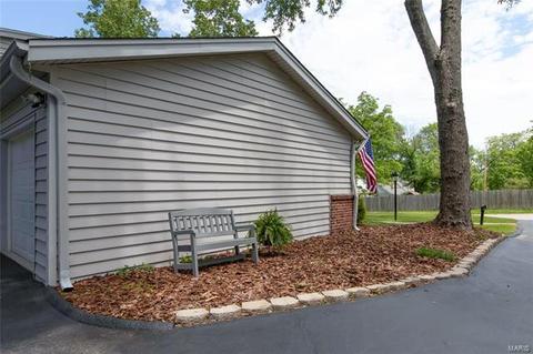 46 Klamberg Ln, Ellisville, MO 63021 photo 4
