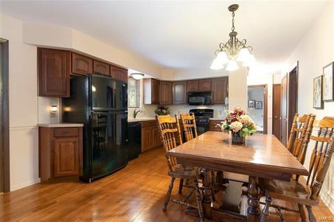 46 Klamberg Ln, Ellisville, MO 63021 photo 16