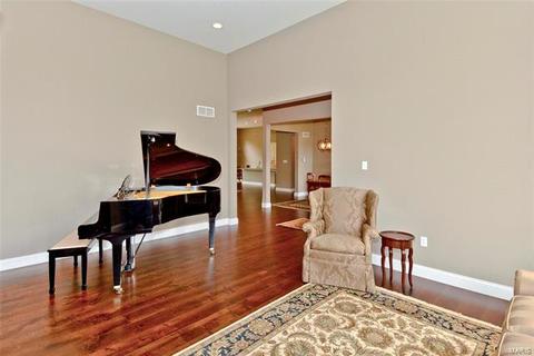 8 Reservoir Ct, Eureka, MO 63025 photo 11