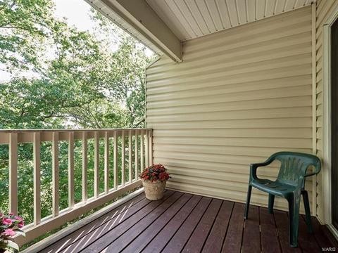 852 Woodside Trails Dr, Ballwin, MO 63021 photo 8