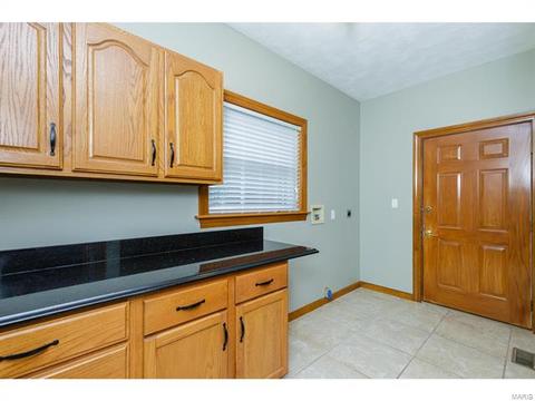 319 Walnut Frst, O'fallon, MO 63366 photo 9
