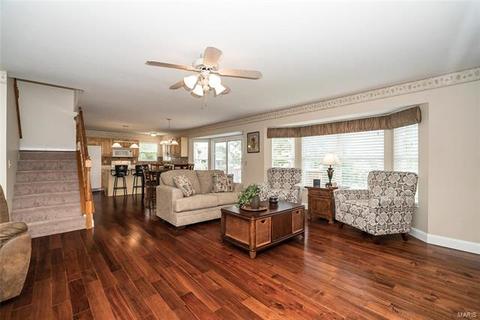 1267 Pinehurst View Dr, O'fallon, MO 63366 photo 11