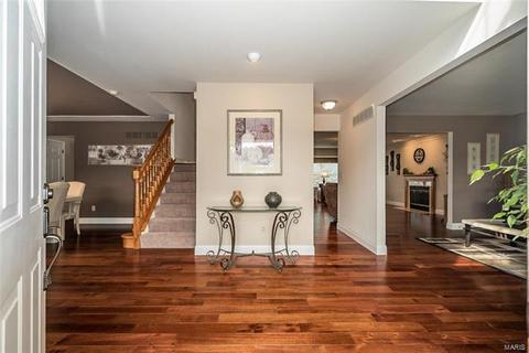1267 Pinehurst View Dr, O'fallon, MO 63366 photo 2