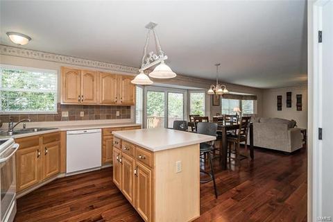 1267 Pinehurst View Dr, O'fallon, MO 63366 photo 34