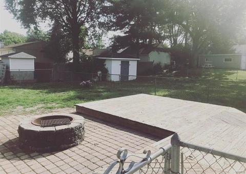 5351 Lode Ave, Saint Louis, MO 63123 photo 7