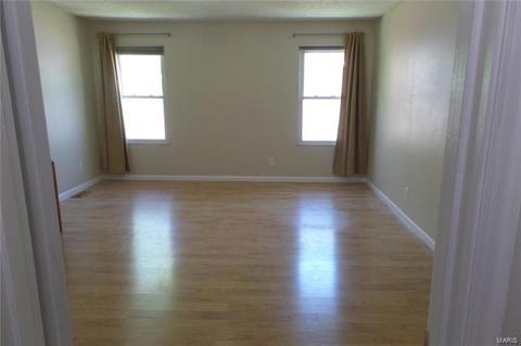 555 Spragues Ml, Ballwin, MO 63011 photo 17
