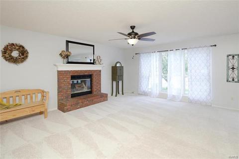 2690 Dunmore Cir, O'fallon, MO 63368 photo 3