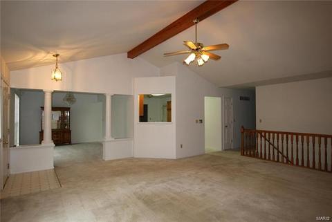 1065 Delmar Dr, O'fallon, MO 63366 photo 3