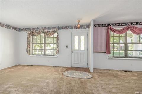 761 Rockridge Dr, Manchester, MO 63021 photo 4