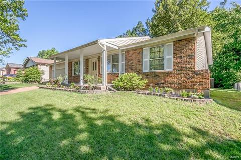 761 Rockridge Dr, Manchester, MO 63021 photo 2