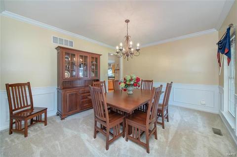 923 Castle Pines Dr, Ballwin, MO 63021 photo 12
