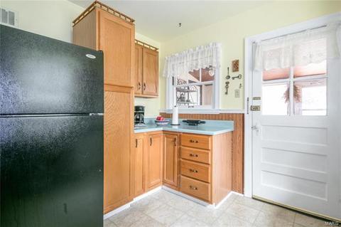 8907 Apache Ln, Saint Louis, MO 63114 photo 15