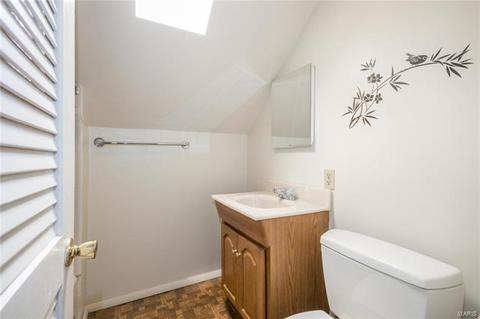8907 Apache Ln, Saint Louis, MO 63114 photo 22