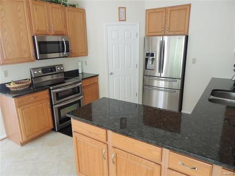 1222 Bedford Falls Ct, Ballwin, MO 63021 photo 10