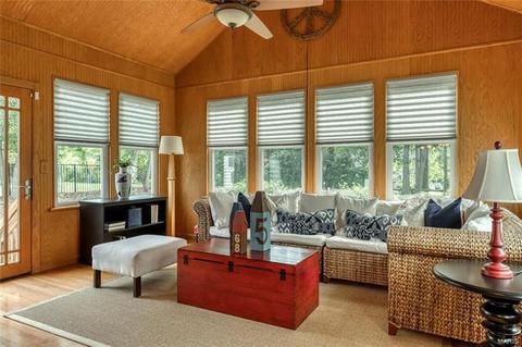 870 Pheasant Woods Dr, Manchester, MO 63021 photo 14
