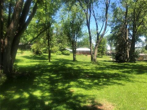 1058 Lemar Dr, Ellisville, MO 63011 photo 1