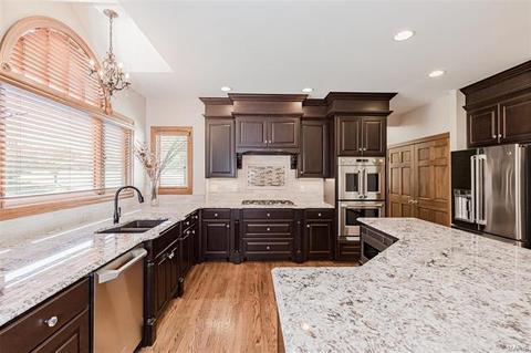612 Thorntree, Eureka, MO 63025 photo 23