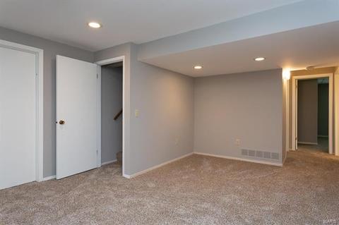 906 Almond Hill Ct, Manchester, MO 63021 photo 14