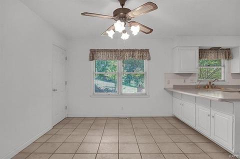 1145 Marsh Ave, Ellisville, MO 63011 photo 7