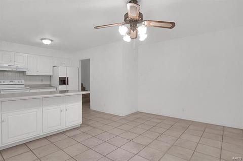 1145 Marsh Ave, Ellisville, MO 63011 photo 8