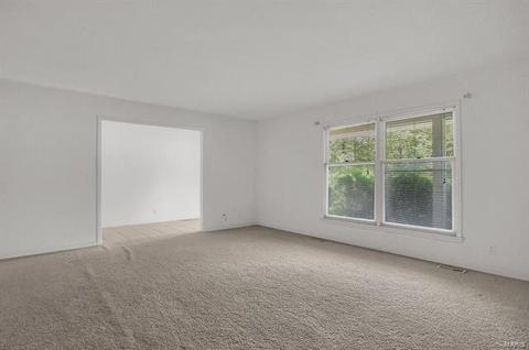 1145 Marsh Ave, Ellisville, MO 63011 photo 4