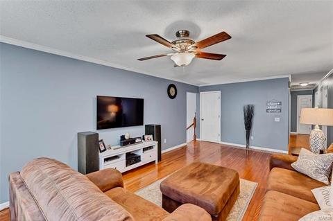 1035 Timberfield, Ballwin, MO 63021 photo 5