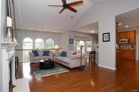 1108 Dogwood Ln, Ballwin, MO 63021 photo 7