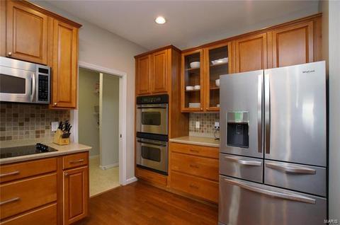 1108 Dogwood Ln, Ballwin, MO 63021 photo 12