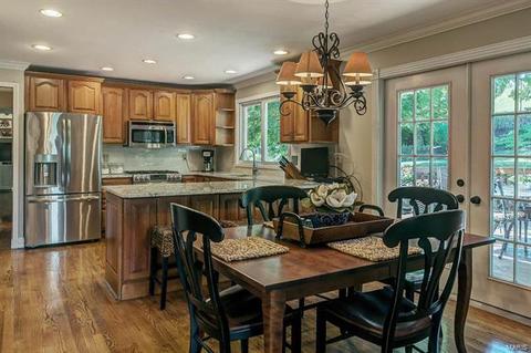 613 Waterford Ridge Ct, Ballwin, MO 63021 photo 14