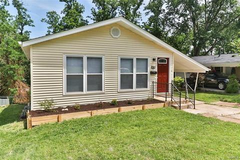 241 Ballwin Ave, Ballwin, MO 63021 photo 1