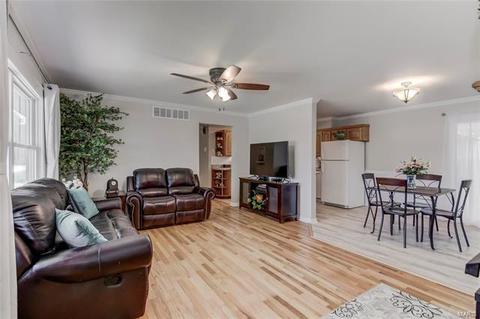 712 Highland Dr, O'fallon, MO 63366 photo 7