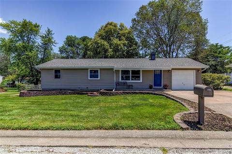 712 Highland Dr, O'fallon, MO 63366 photo 1